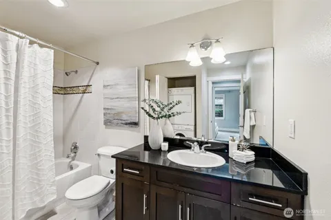 $289,500 | 21305 48th Avenue West, Unit B110, Mountlake Terrace, WA 98043
