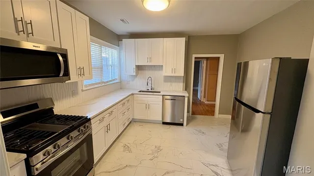 $1,950 | 7345 Amherst Avenue, St. Louis, MO 63130