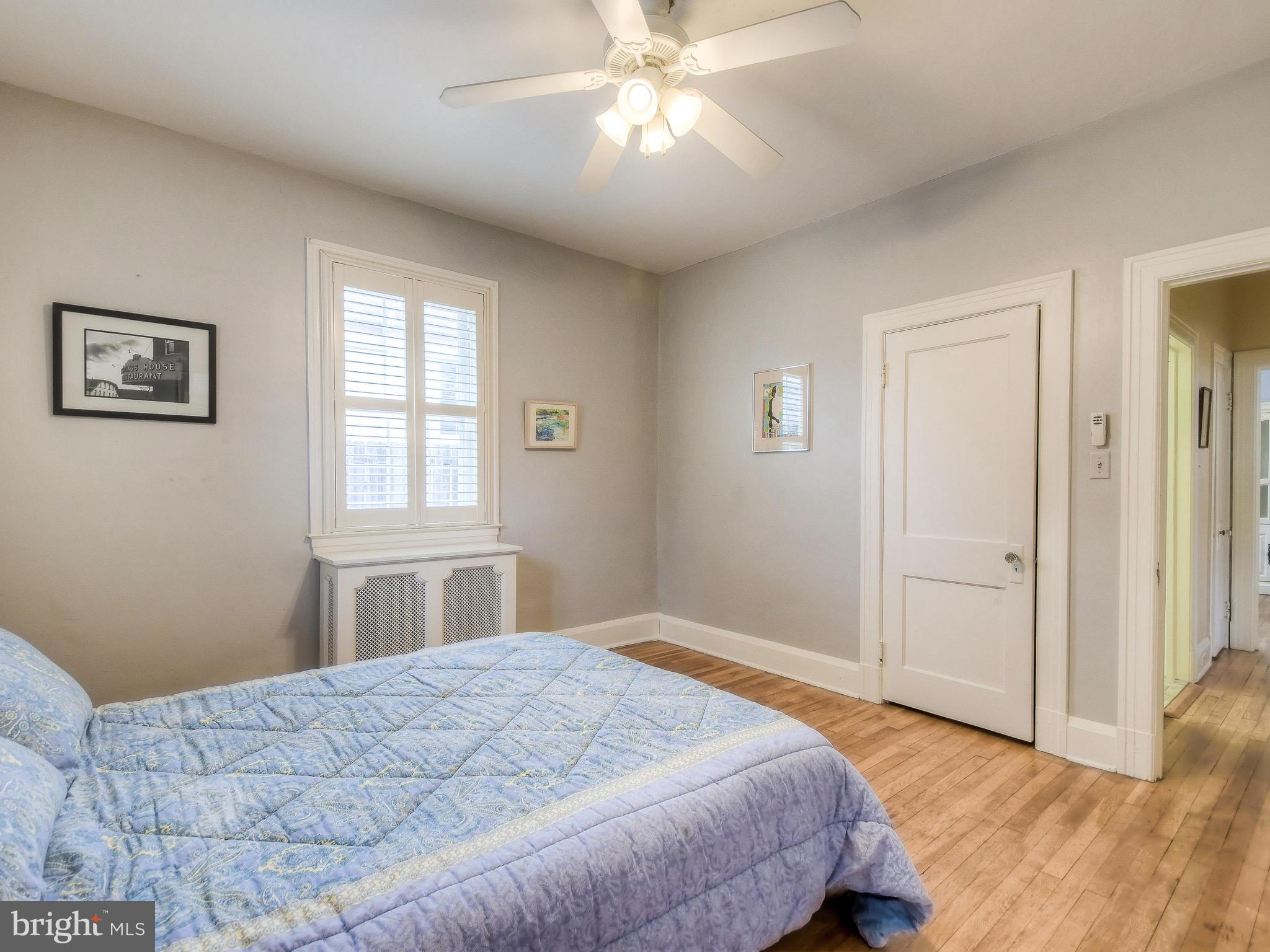 606 Anneslie Road Baltimore, MD 21212 - Photo 14 of 41 a bedroom with a bed and a window