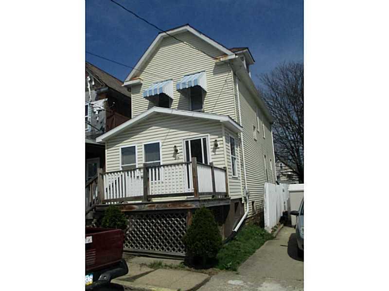 206 Ridge City Of But Pa Butler, PA 16001 - Photo 17 of 17 Exterior Front.