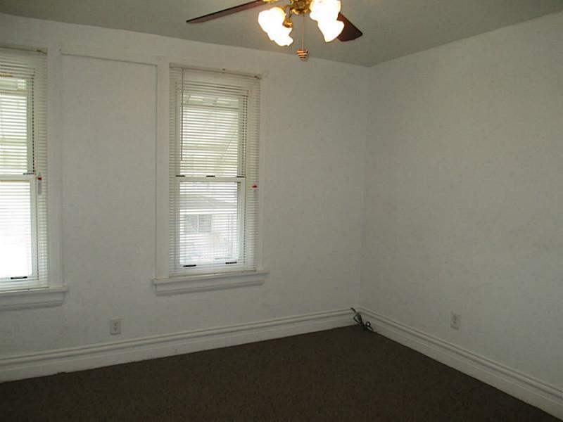 206 Ridge City Of But Pa Butler, PA 16001 - Photo 10 of 17 Bedroom.