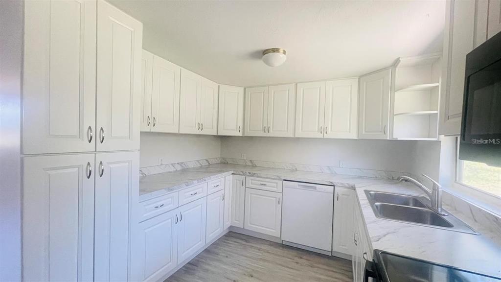 703 Gotts Road Davenport, FL 33837 - Photo 9 of 23 Gallery Image 9