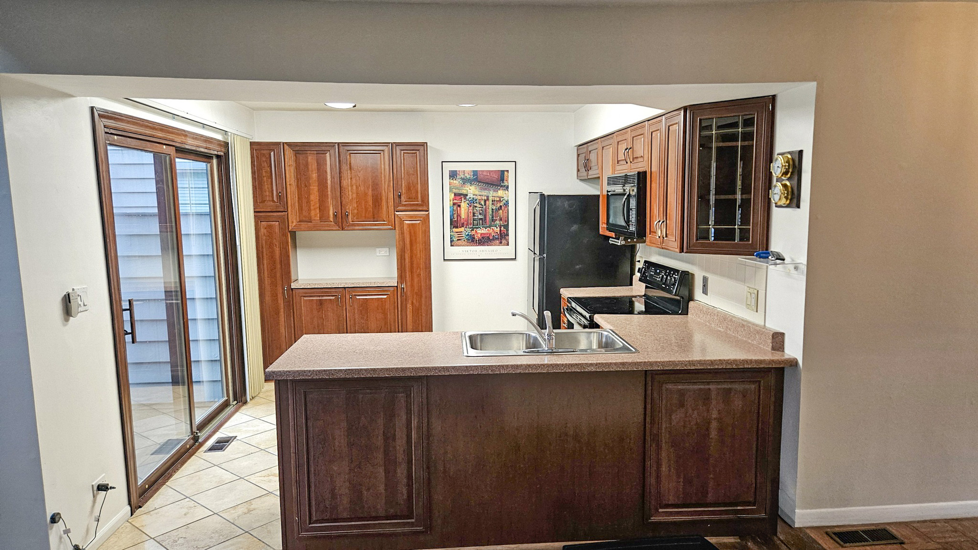 748 Chandler Road Gurnee, IL 60031 - Photo 11 of 34 Gallery Image 11