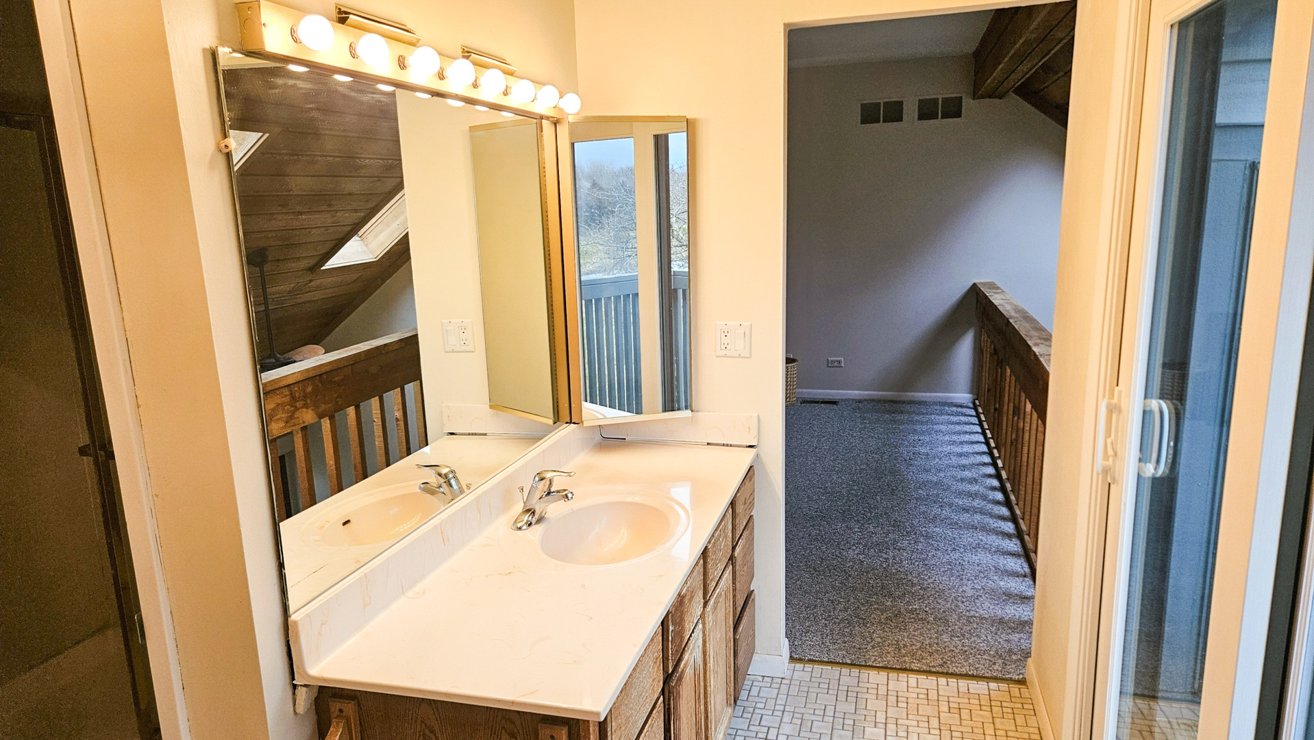 748 Chandler Road Gurnee, IL 60031 - Photo 27 of 34 Gallery Image 27