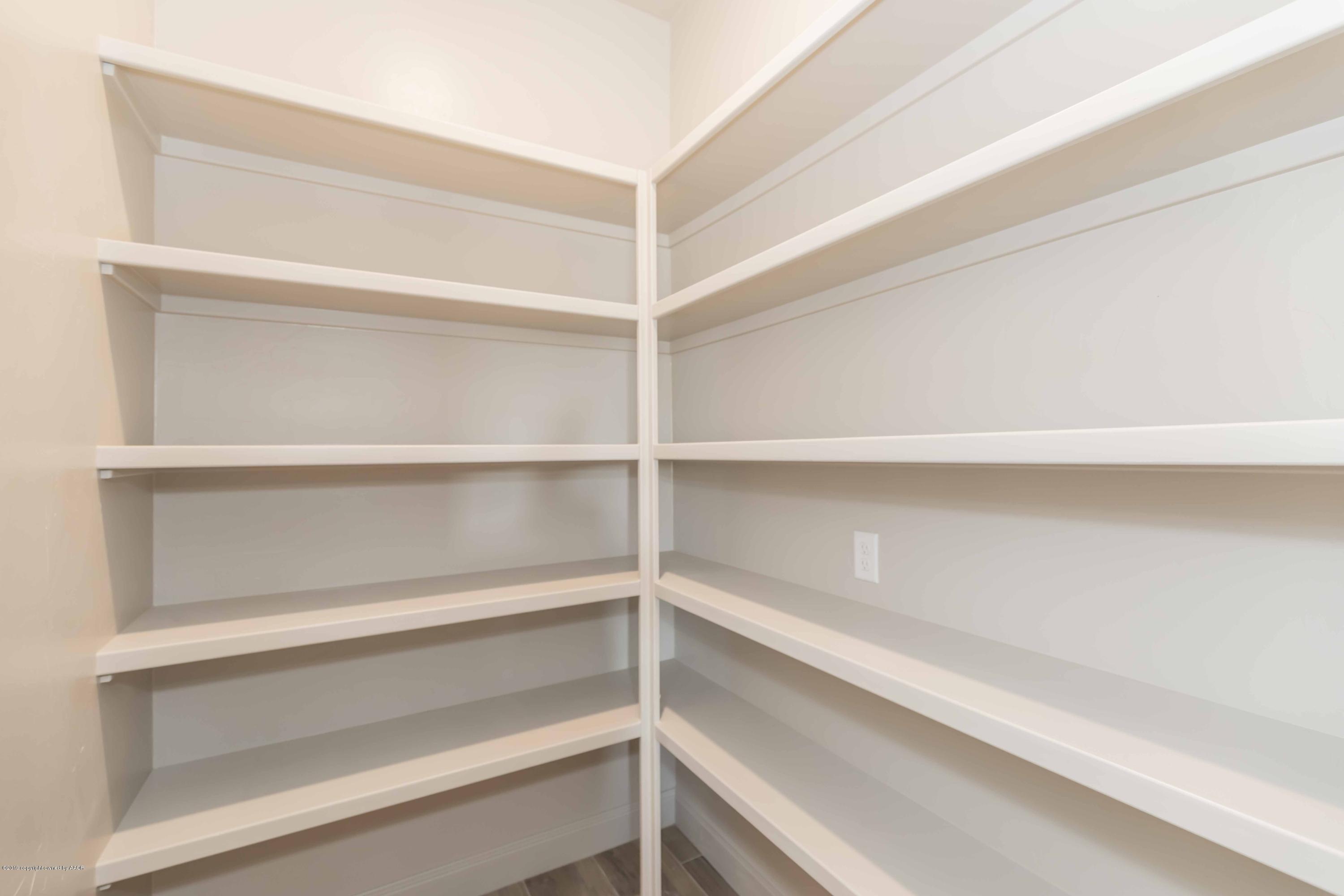 6301 Bay Ridge Amarillo, TX 79119 - Photo 16 of 46 PANTRY