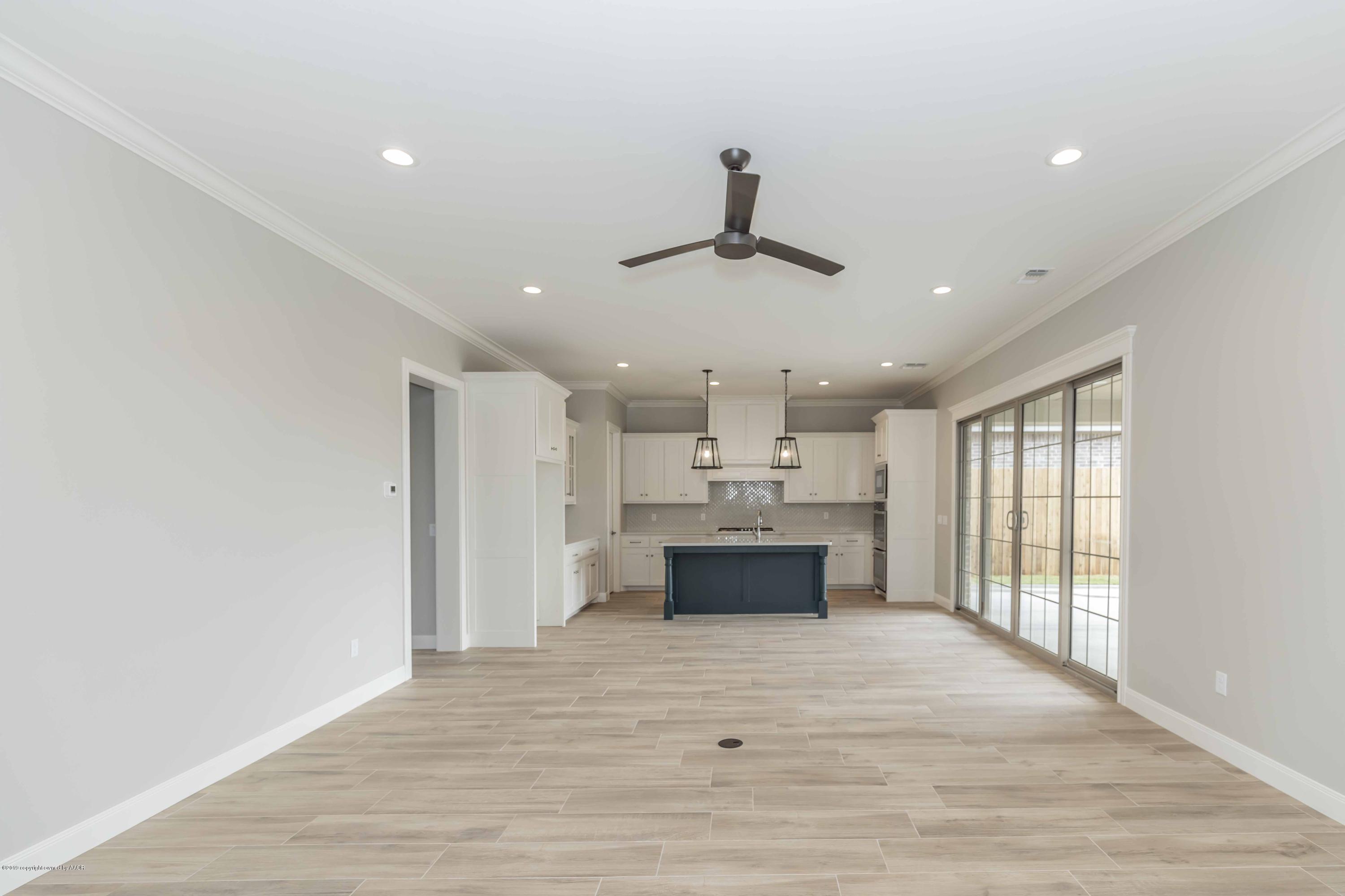 6301 Bay Ridge Amarillo, TX 79119 - Photo 7 of 46 LIVING ROOM VIEW 3