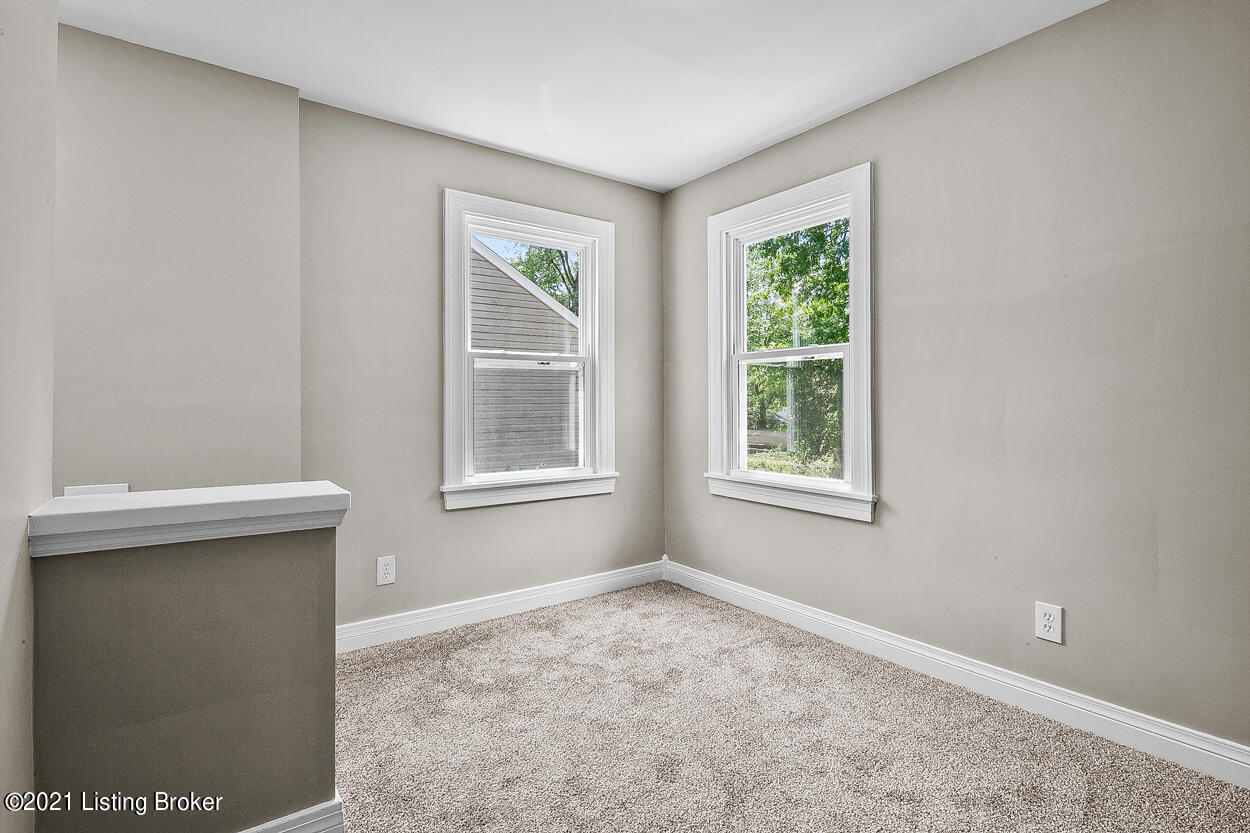 3067 University Road Louisville, KY 40206 - Photo 23 of 44 31