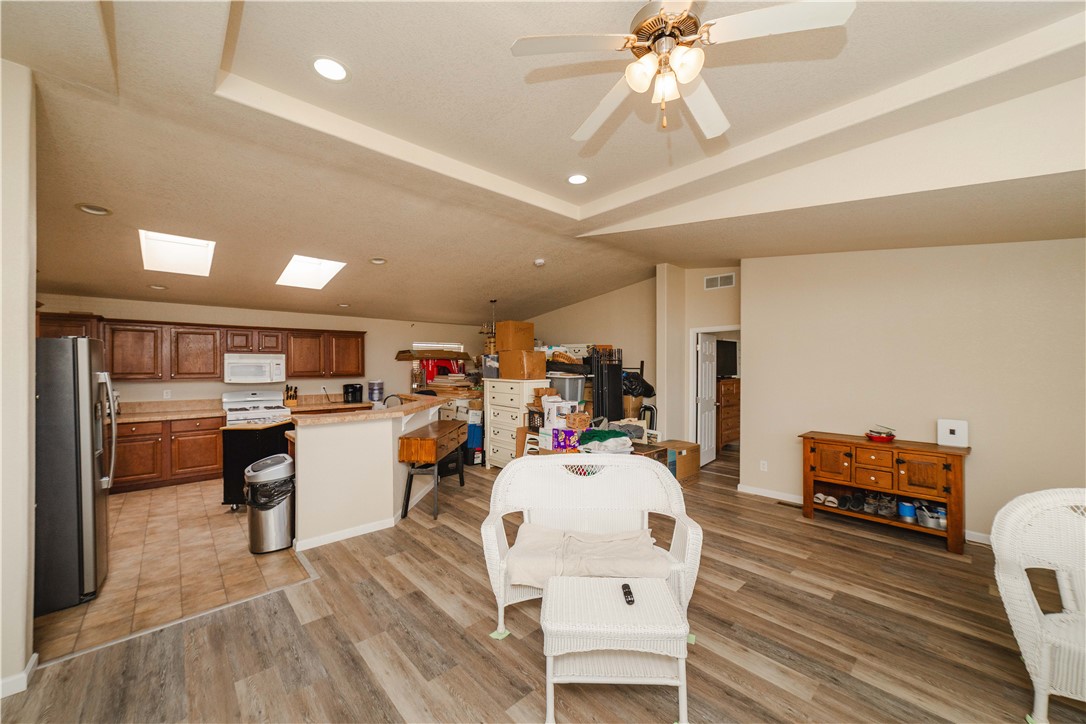 4134 Canelo Road Golden Valley, AZ 86413 - Photo 7 of 56 Gallery Image 7