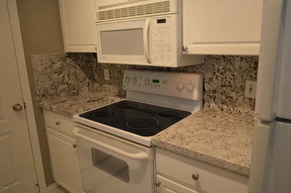 $1,800 | 1701 East Colter Street, Unit 188, Phoenix, AZ 85016