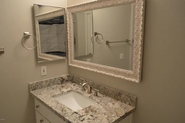 $1,800 | 1701 East Colter Street, Unit 188, Phoenix, AZ 85016