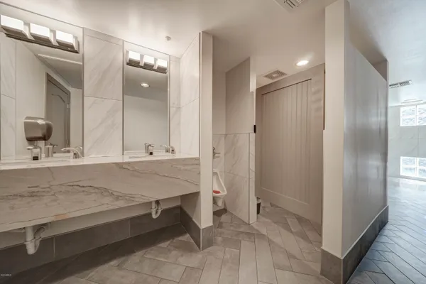 $1,800 | 1701 East Colter Street, Unit 188, Phoenix, AZ 85016