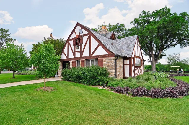 $799,990 | 5356 27th Avenue South, Minneapolis, MN 55417