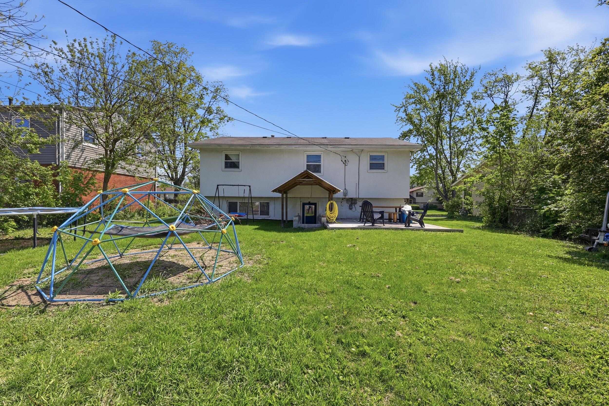 6097 Karl Road Columbus, OH 43229 - Photo 24 of 24