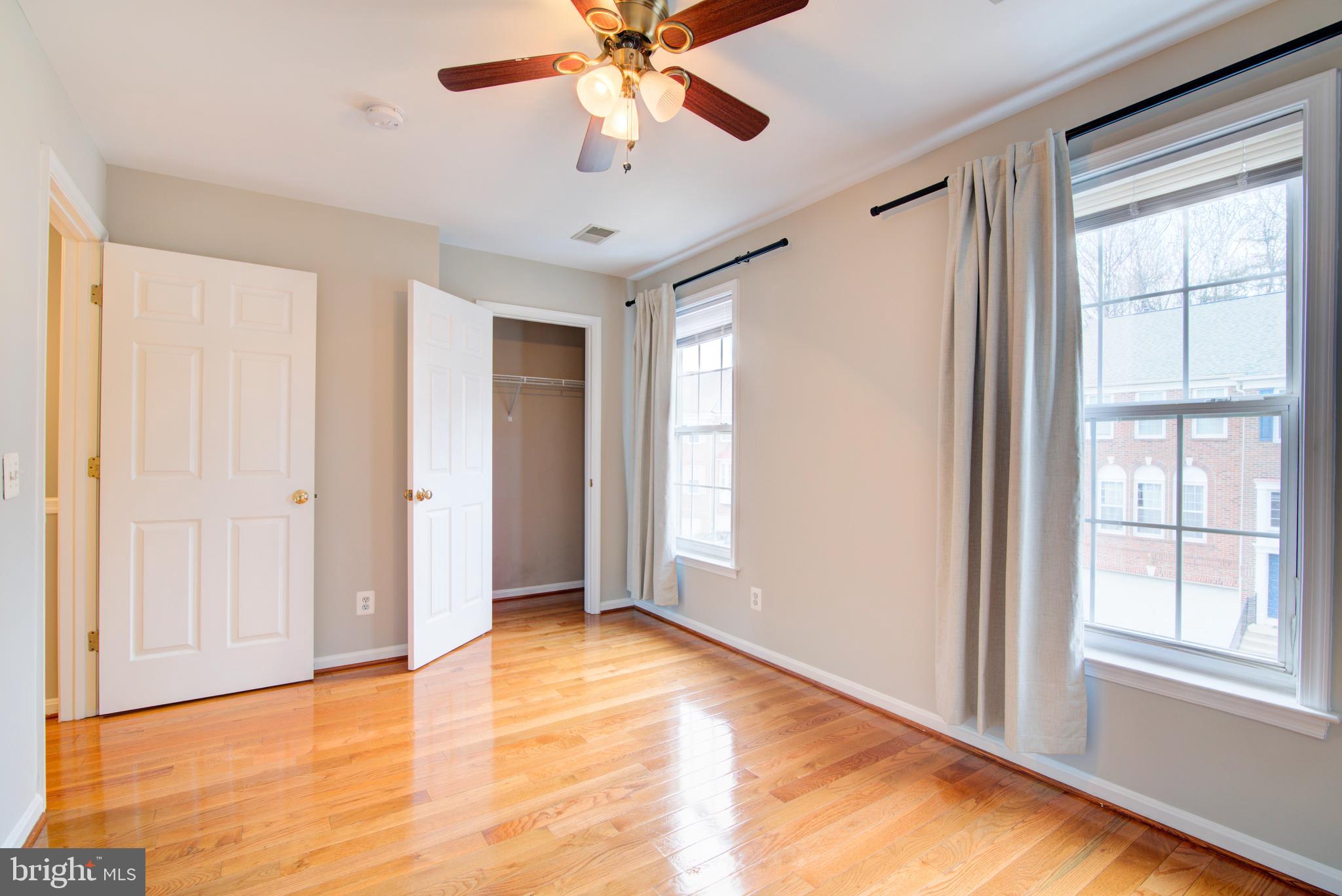 4009 Timber Oak Trail Fairfax, VA 22033 - Photo 29 of 33