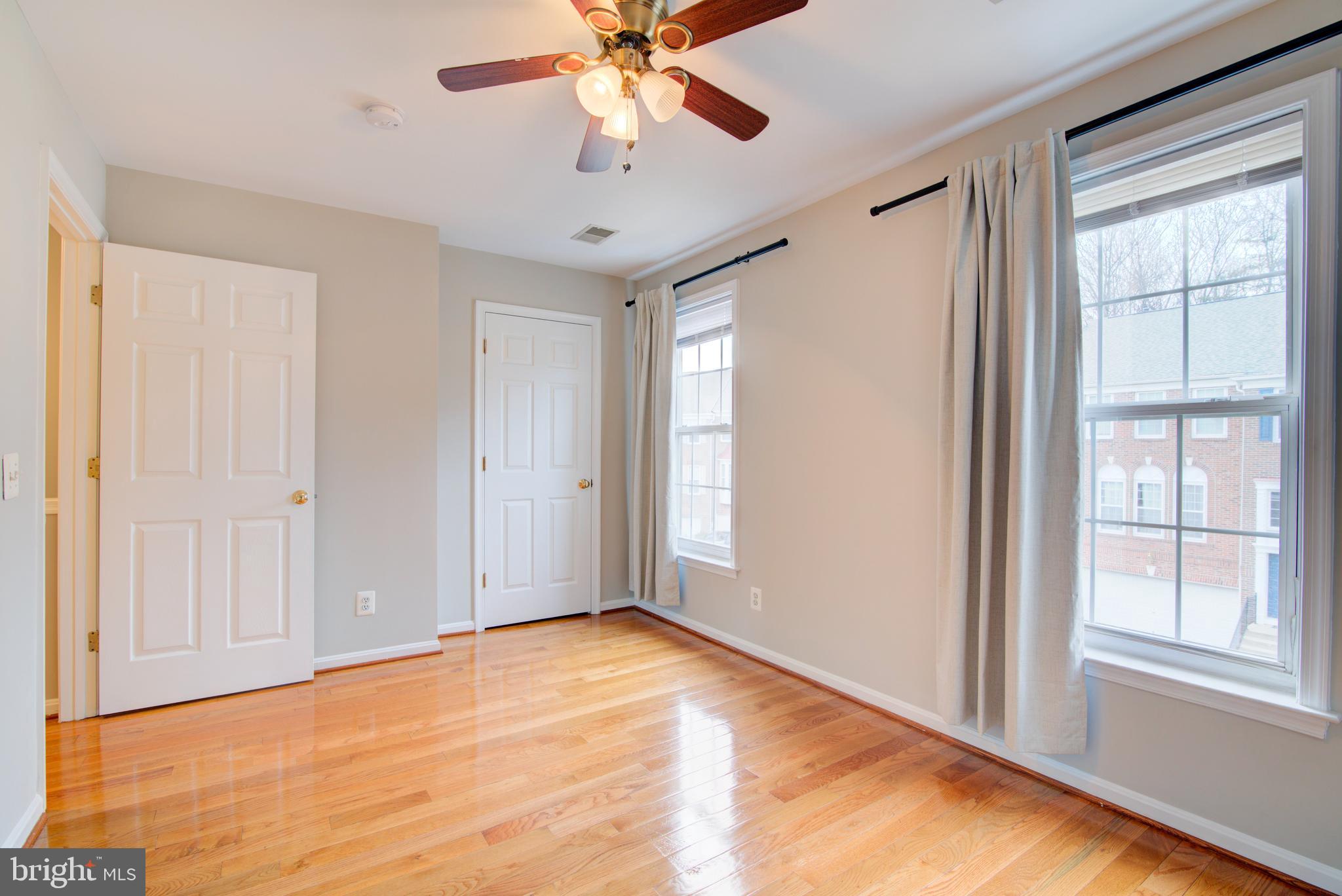 4009 Timber Oak Trail Fairfax, VA 22033 - Photo 30 of 33