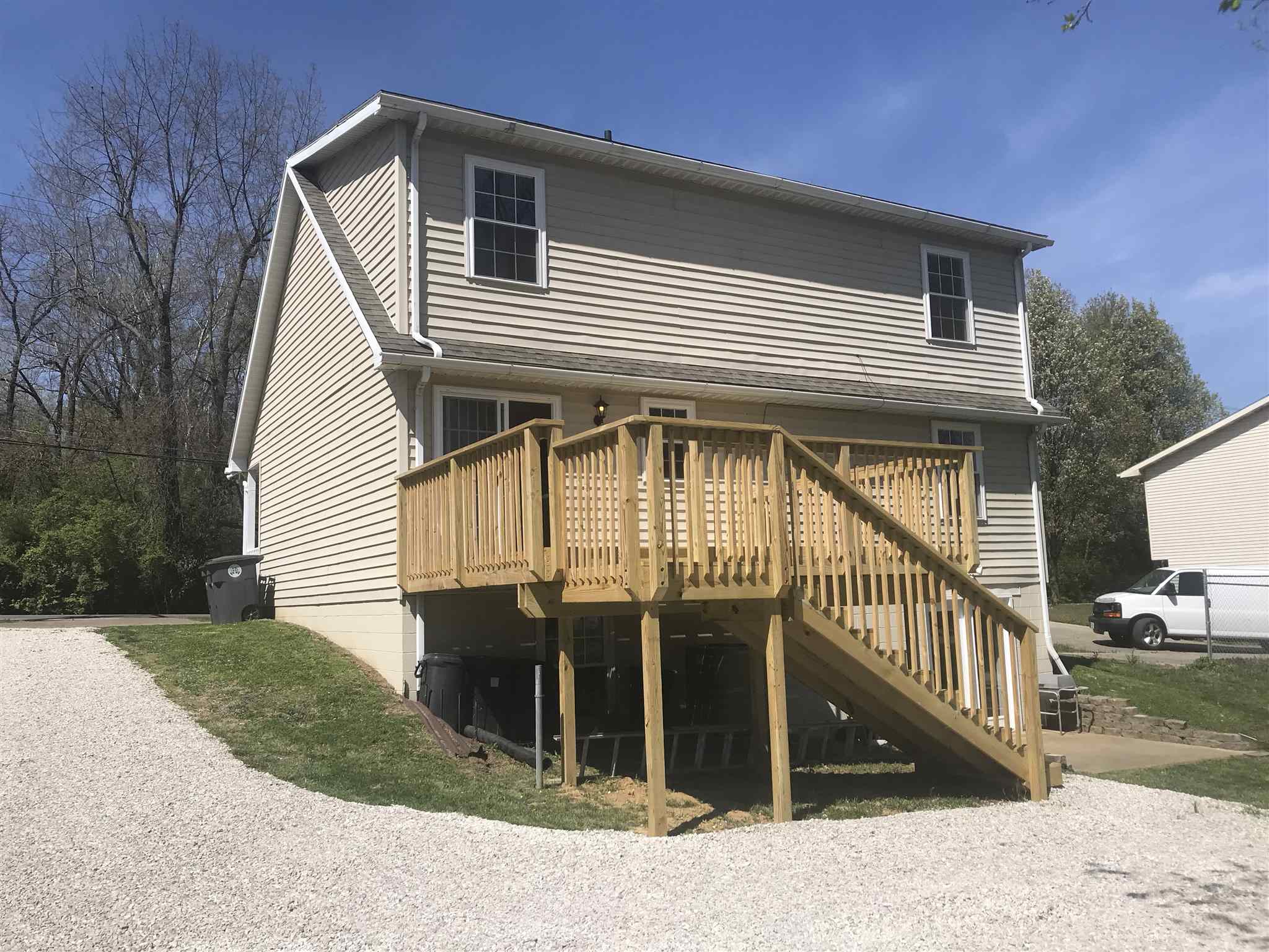 632 South Burkhardt Road Evansville, IN 47715 - Photo 2 of 20 Gallery Image 2