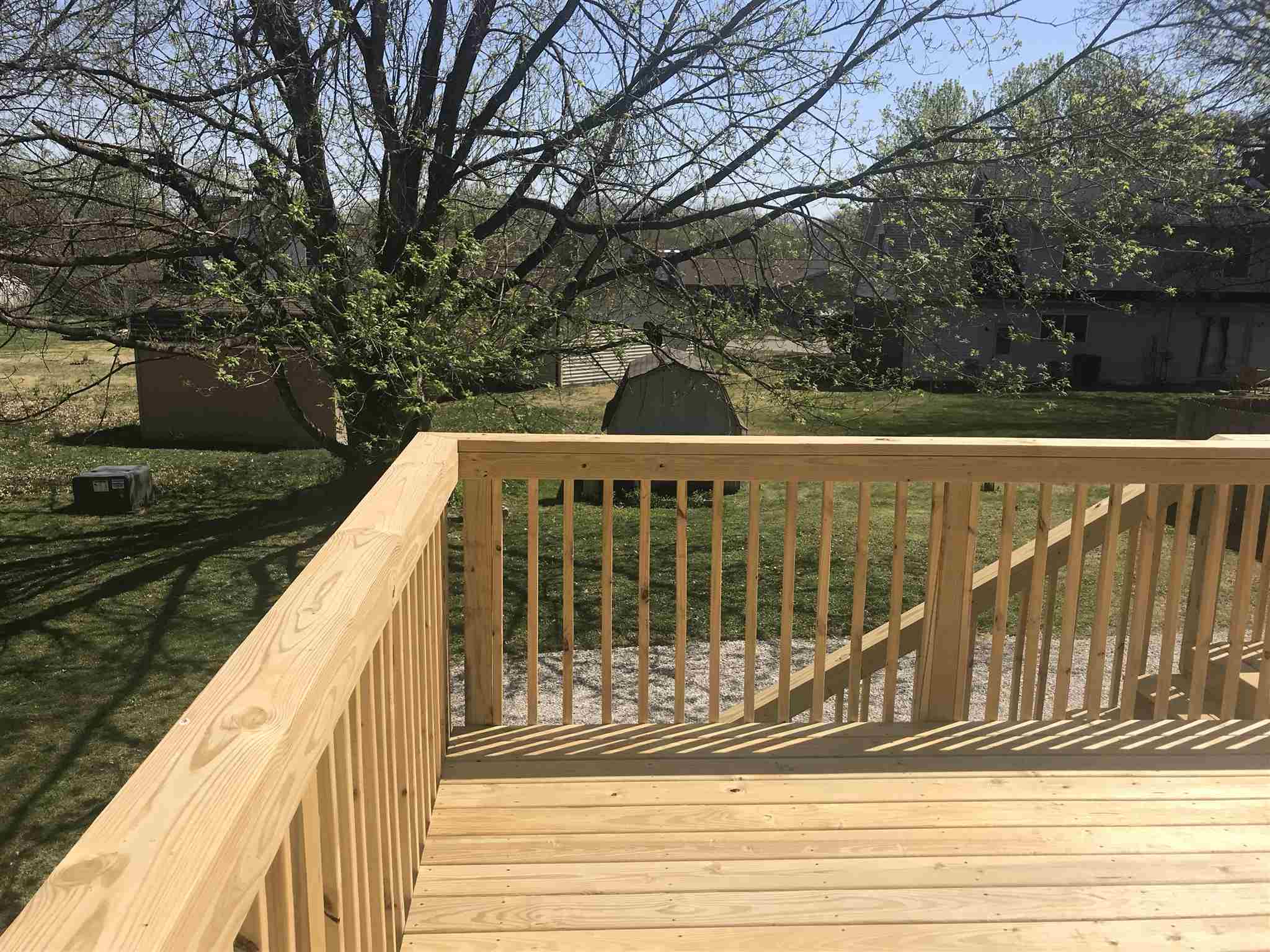 632 South Burkhardt Road Evansville, IN 47715 - Photo 3 of 20 Gallery Image 3