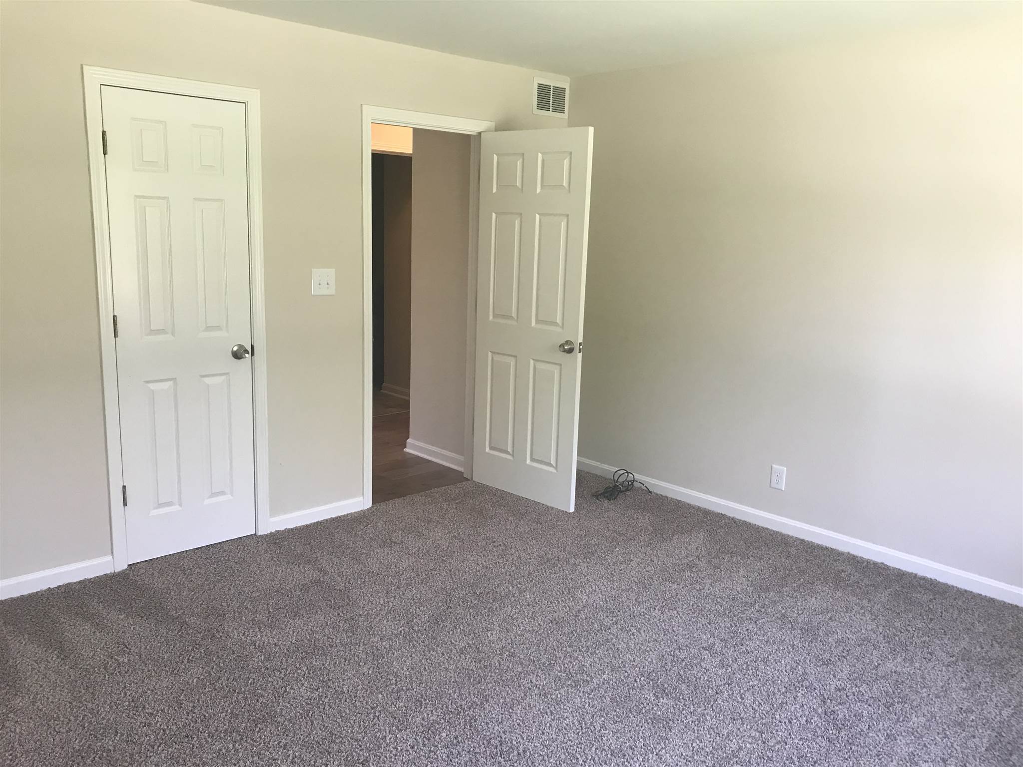 632 South Burkhardt Road Evansville, IN 47715 - Photo 9 of 20 Gallery Image 9