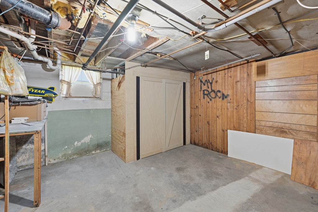 28 Wingold Street Fall River, MA 02720 - Photo 24 of 42