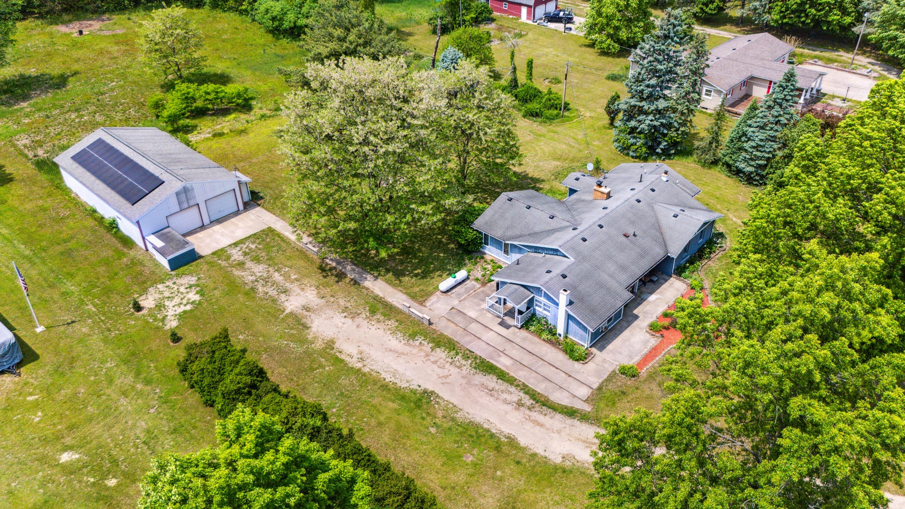 50902 Magician Lk Road Dowagiac, MI 49047 - Photo 34 of 40 a36