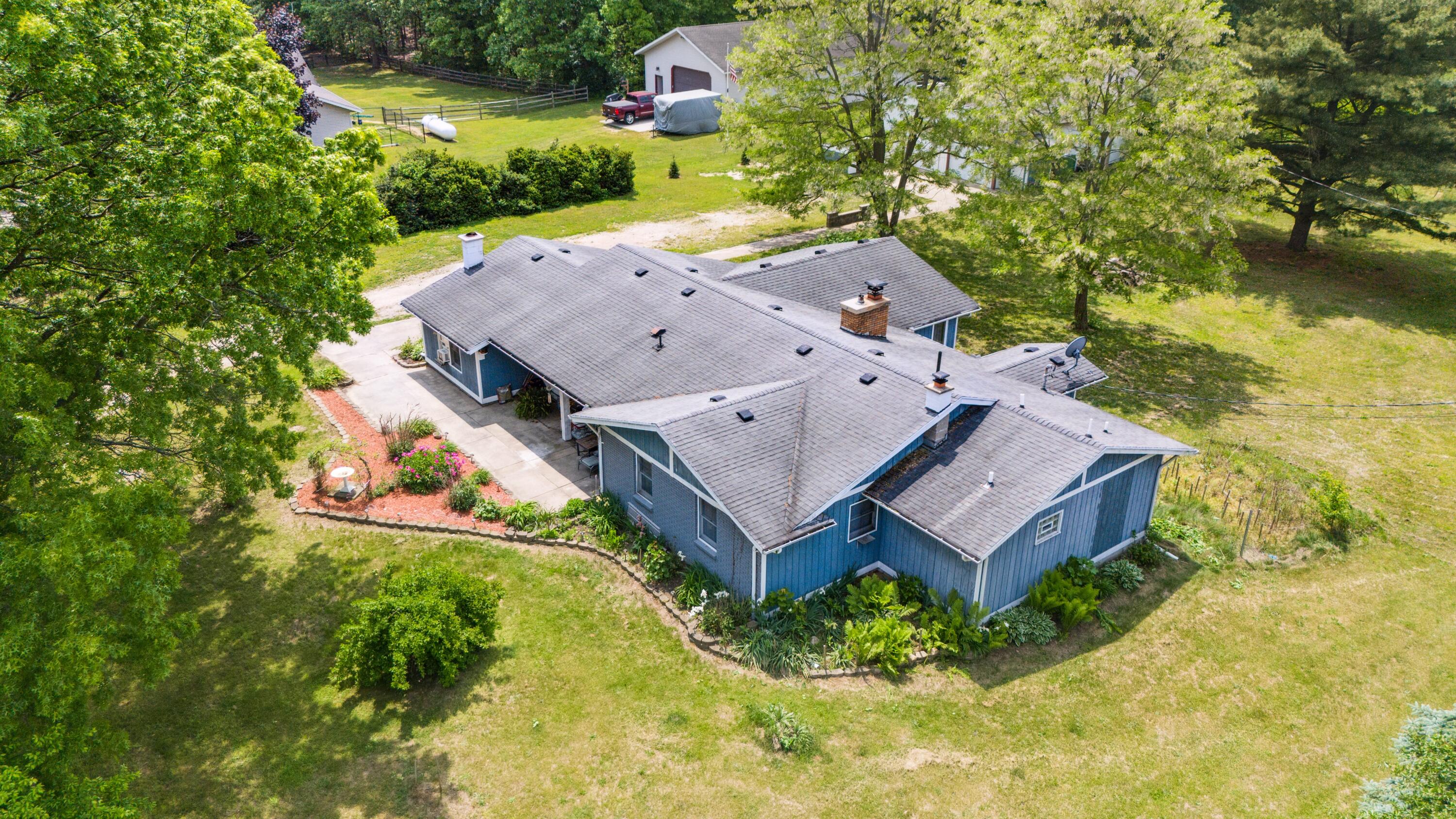 50902 Magician Lk Road Dowagiac, MI 49047 - Photo 35 of 40 a37