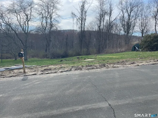 $65,000 | 133 Linton Street, Torrington, CT 06790