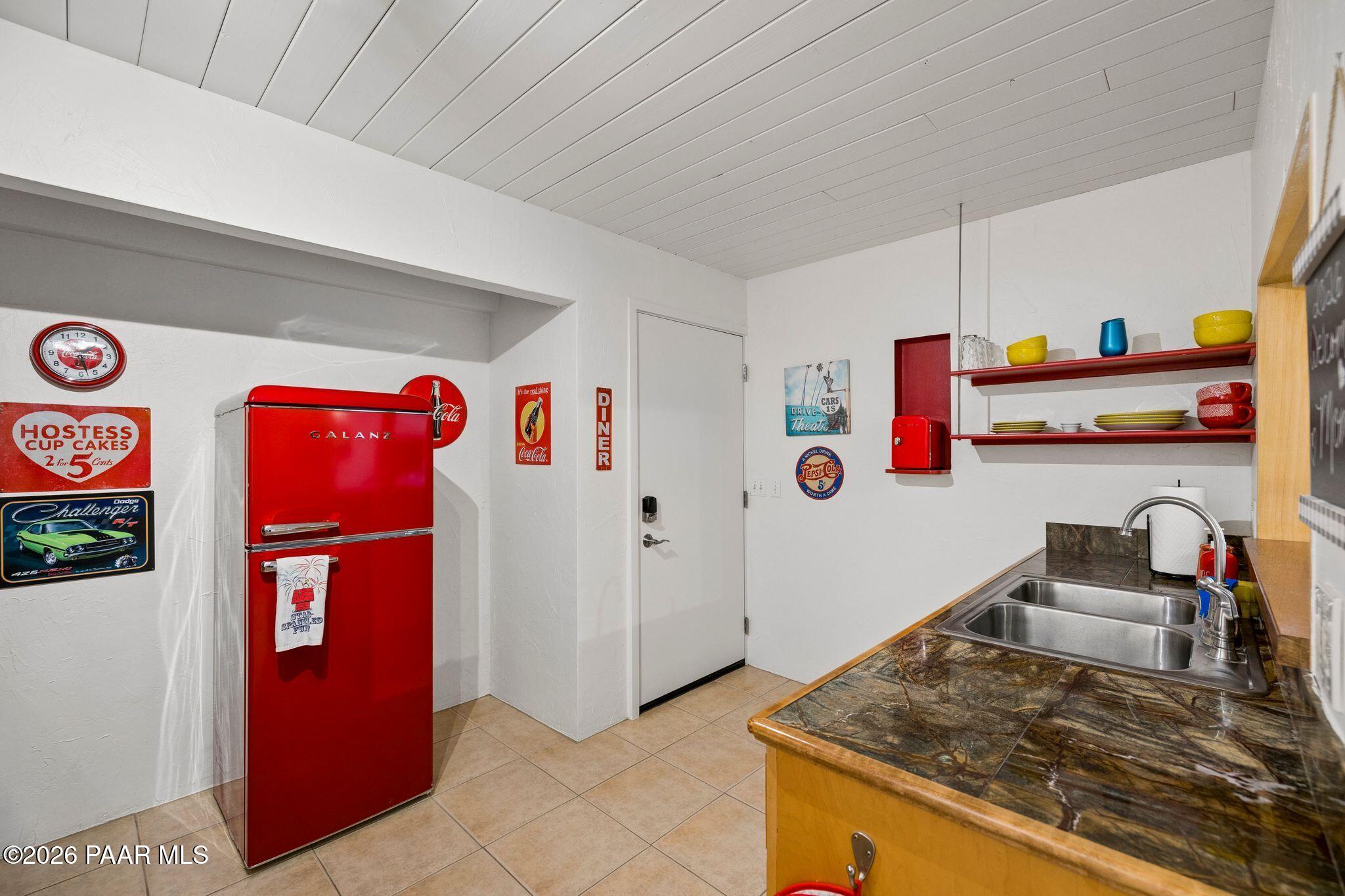 125 Kashmir Road Sedona, AZ 86336 - Photo 62 of 130 401-Kitchen 2