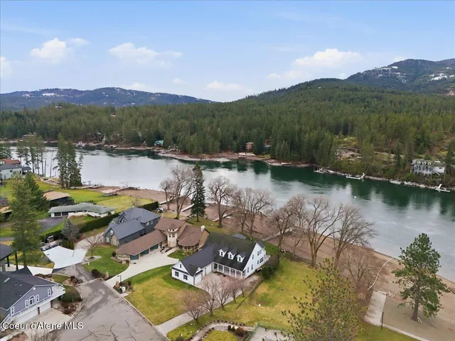$3,300,000 | 322 Coho Road, Post Falls, ID 83854
