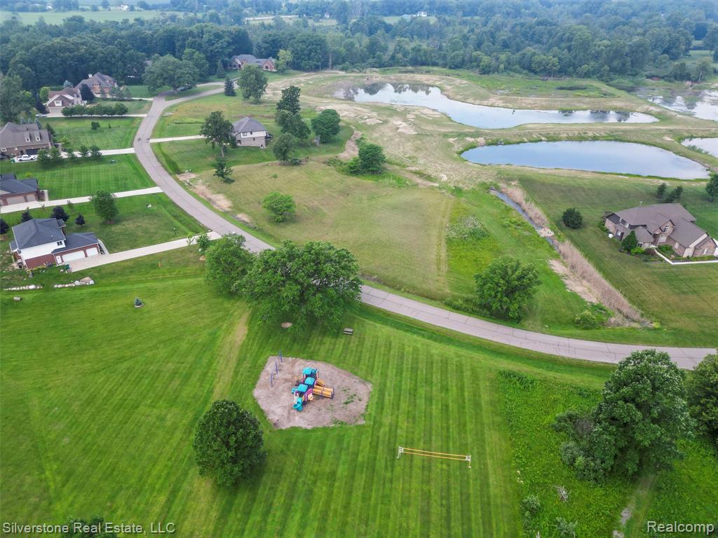 11572 Erin's Way Romeo, MI 48065 - Photo 17 of 24