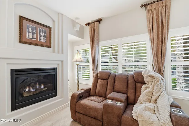 $2,800 | 5350 East Deer Valley Drive, Unit 1399, Phoenix, AZ 85054