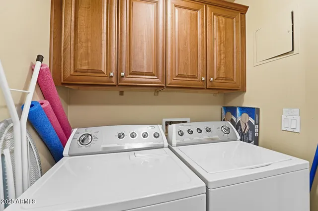 $2,800 | 5350 East Deer Valley Drive, Unit 1399, Phoenix, AZ 85054