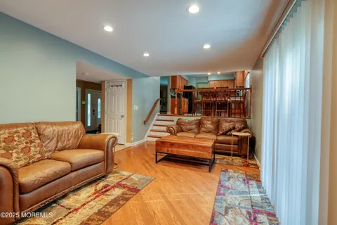 $752,500 | 14 Cobblestone Court, Howell, NJ 07731