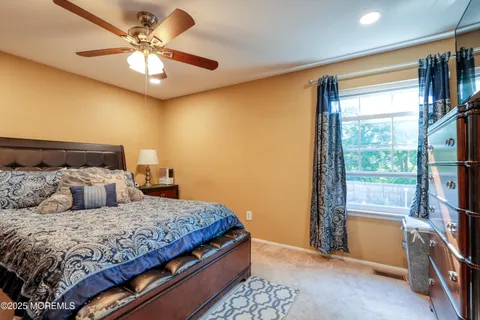 $752,500 | 14 Cobblestone Court, Howell, NJ 07731