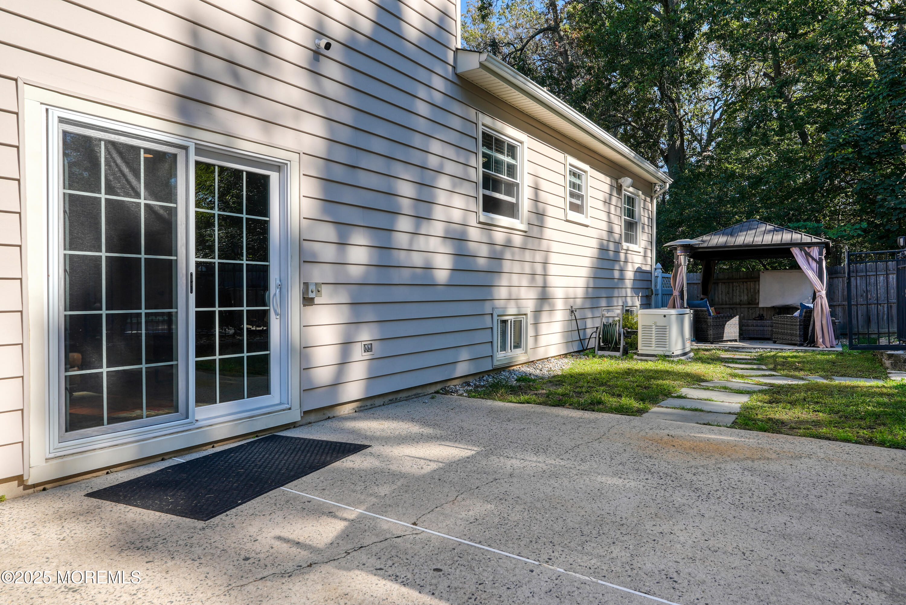 14 Cobblestone Court Howell, NJ 07731 - Photo 47 of 67 DSC01603_hdr