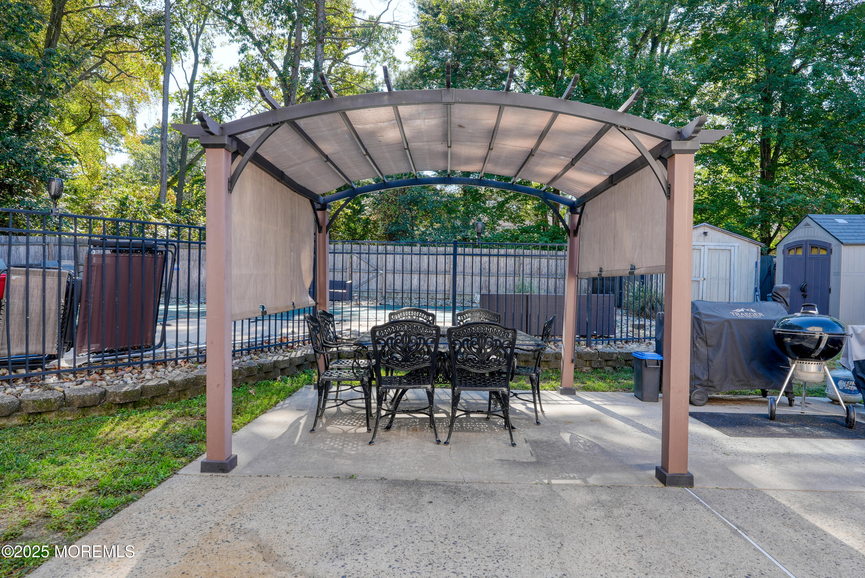 14 Cobblestone Court Howell, NJ 07731 - Photo 48 of 67 DSC01613_hdr