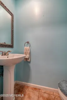 $752,500 | 14 Cobblestone Court, Howell, NJ 07731