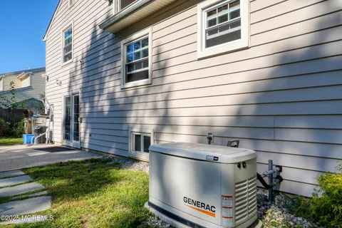 $752,500 | 14 Cobblestone Court, Howell, NJ 07731