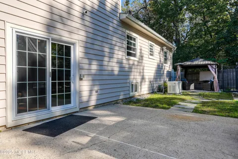 $752,500 | 14 Cobblestone Court, Howell, NJ 07731