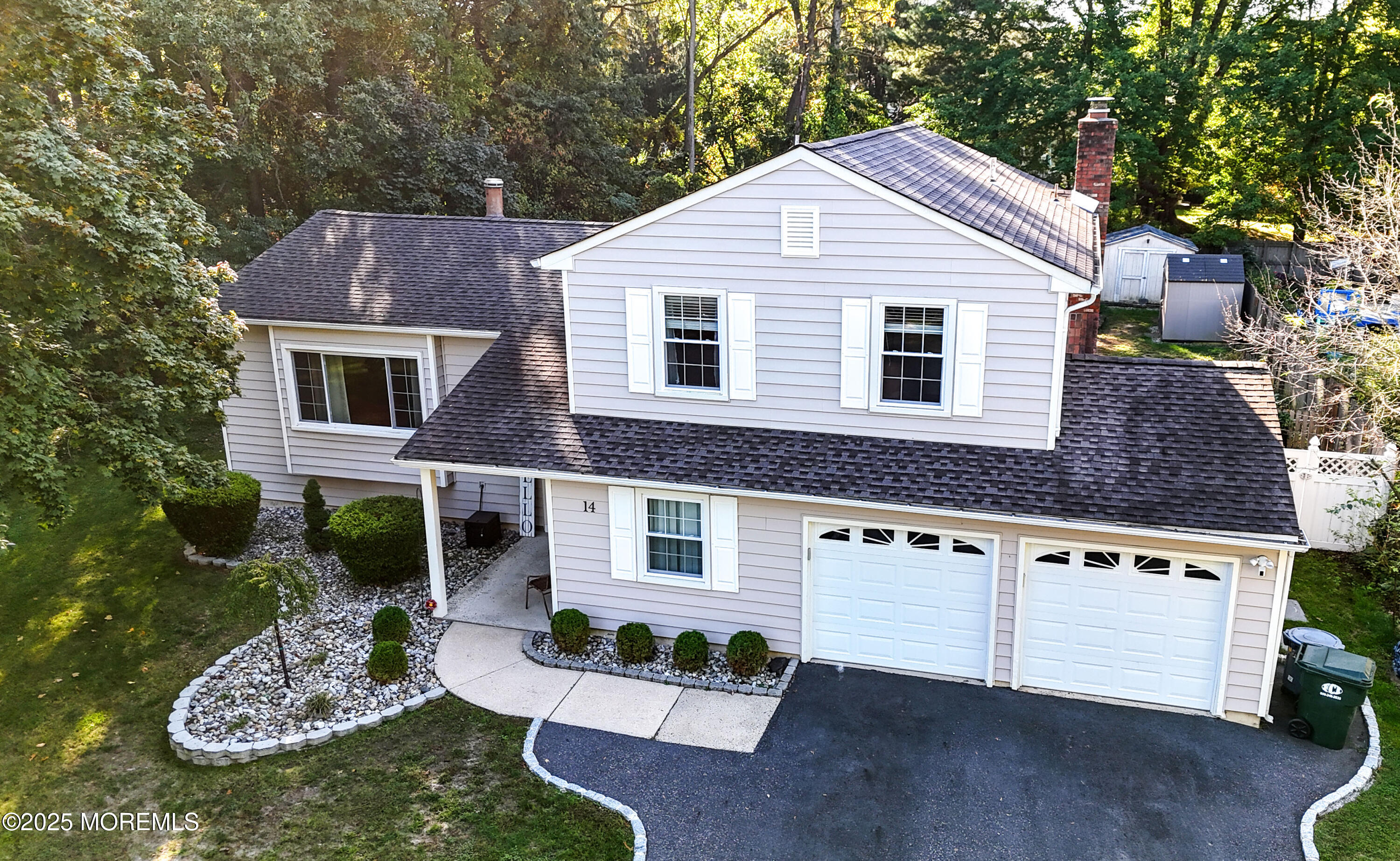 14 Cobblestone Court Howell, NJ 07731 - Photo 58 of 67 DJI_20251005093624_0476_D