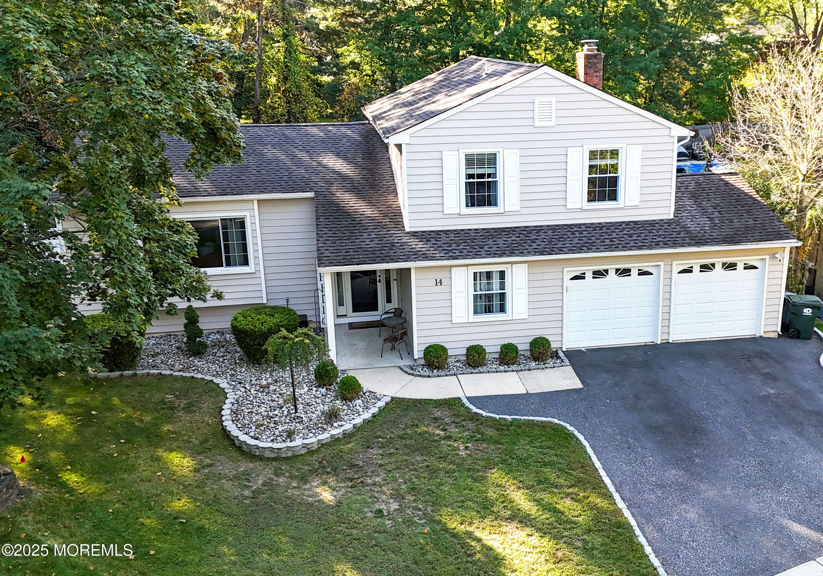14 Cobblestone Court Howell, NJ 07731 - Photo 59 of 67 DJI_20251005093640_0478_D