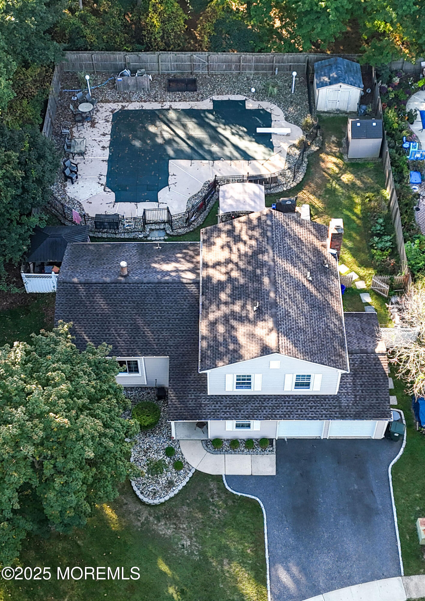 14 Cobblestone Court Howell, NJ 07731 - Photo 60 of 67 DJI_20251005093042_0463_D