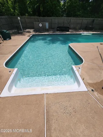 $752,500 | 14 Cobblestone Court, Howell, NJ 07731