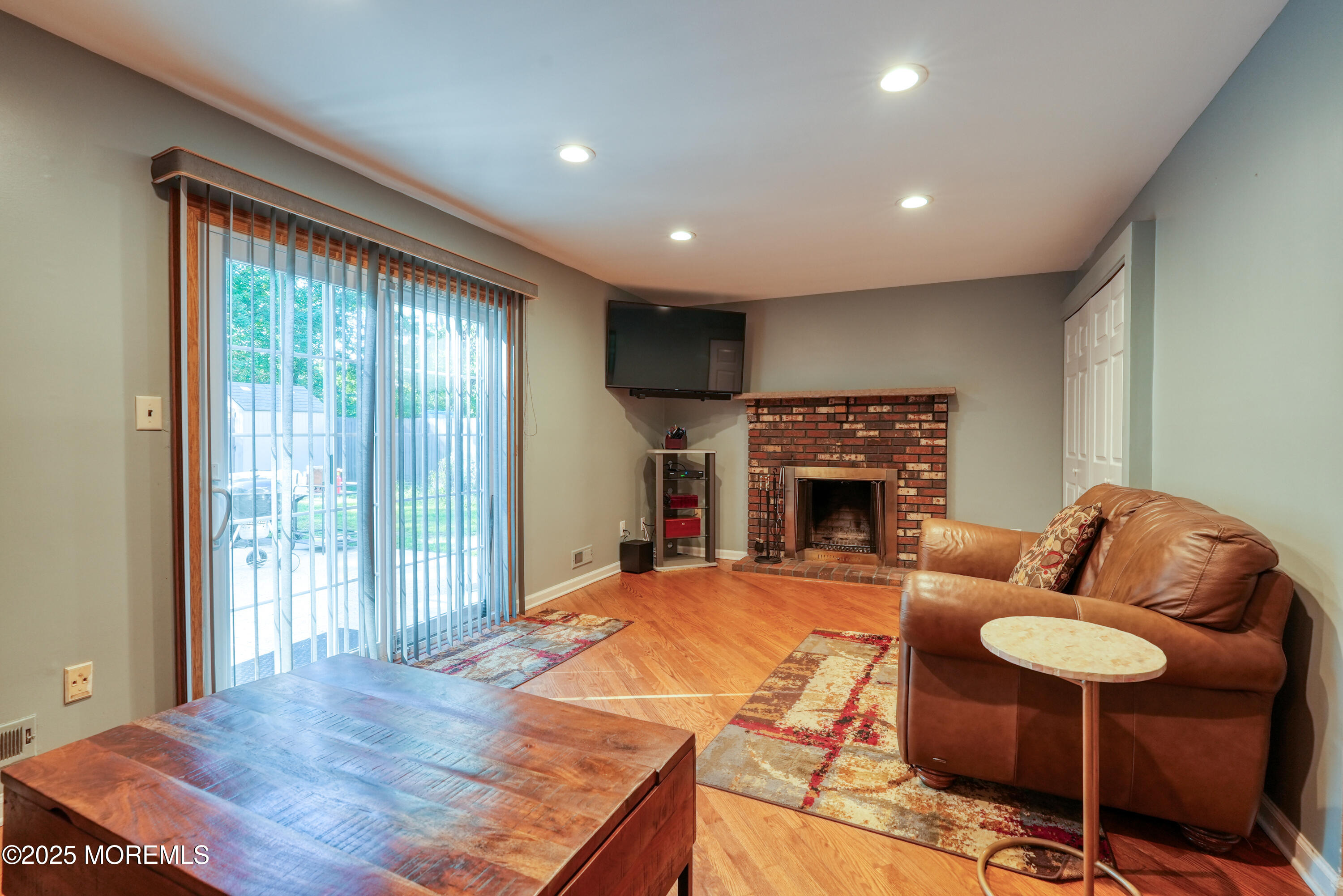 14 Cobblestone Court Howell, NJ 07731 - Photo 9 of 67 DSC01258_hdr