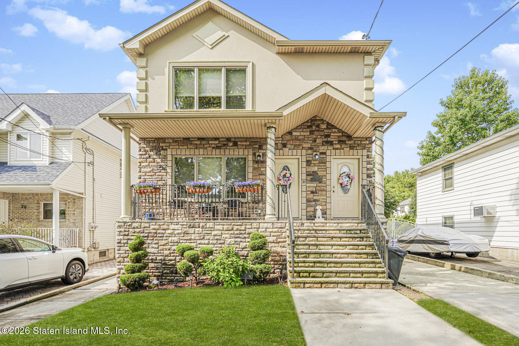 16 Allen Place Staten Island, NY 10312 - Photo 1 of 39 Welcome to 16 Allen Place!