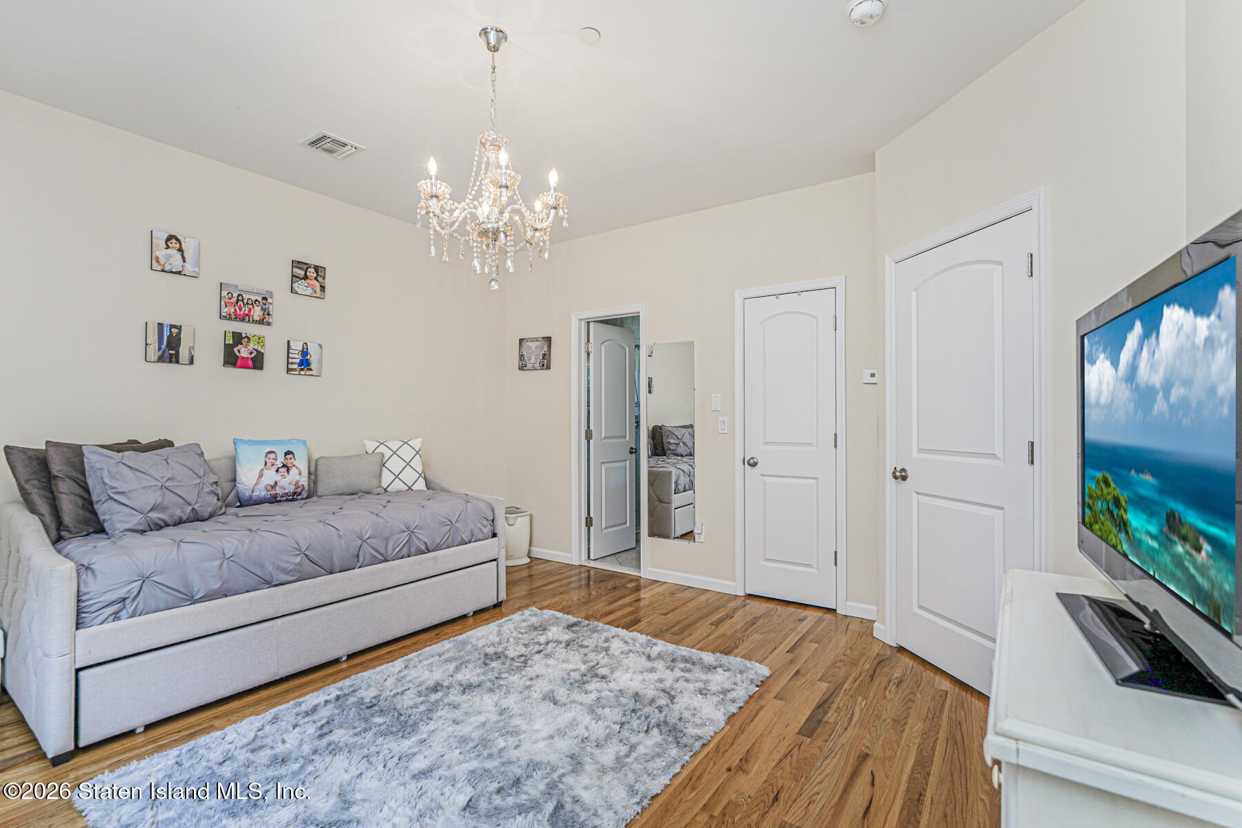 16 Allen Place Staten Island, NY 10312 - Photo 11 of 39 Bedroom