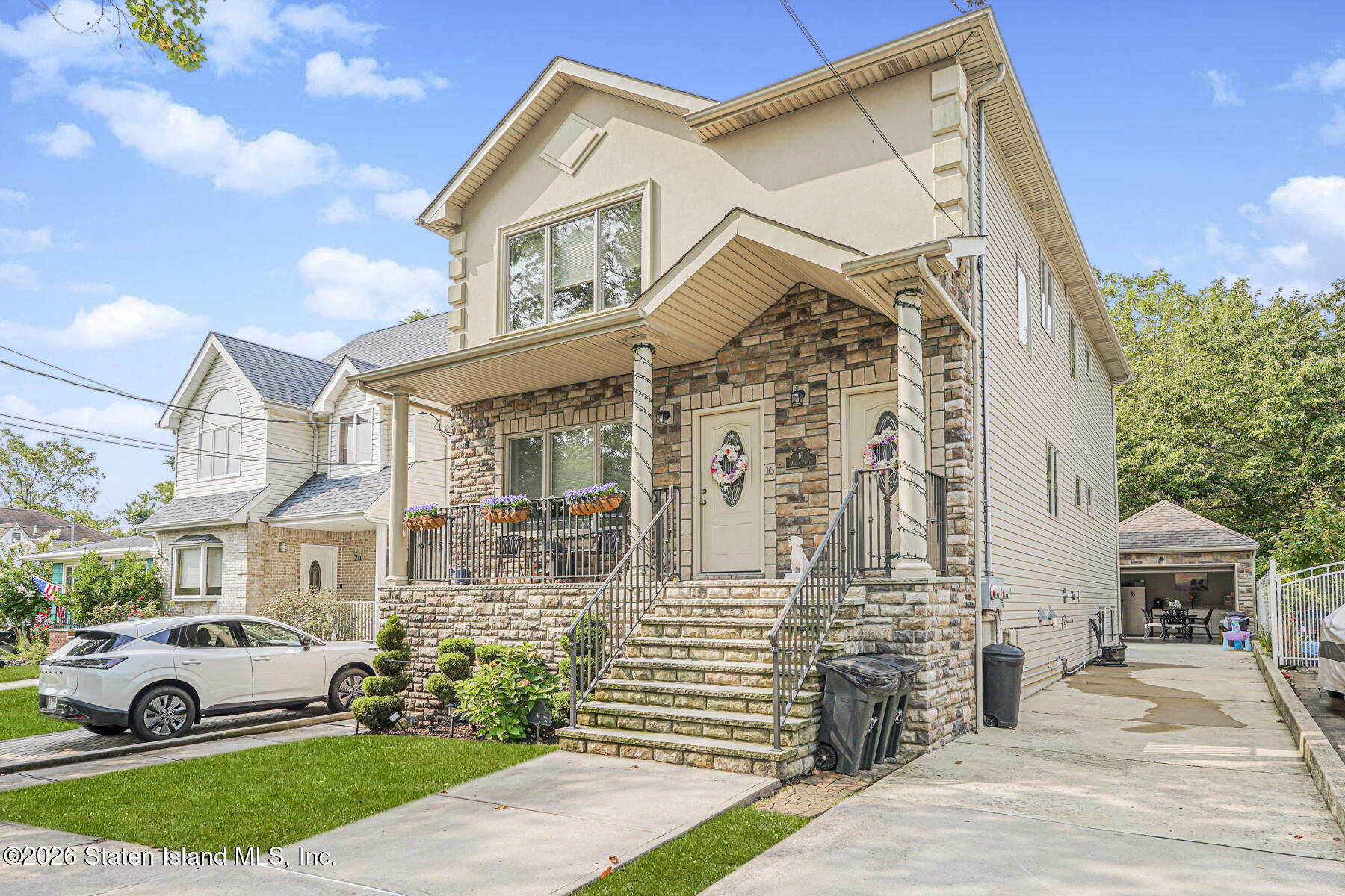 16 Allen Place Staten Island, NY 10312 - Photo 2 of 39 Welcome to 16 Allen Place!