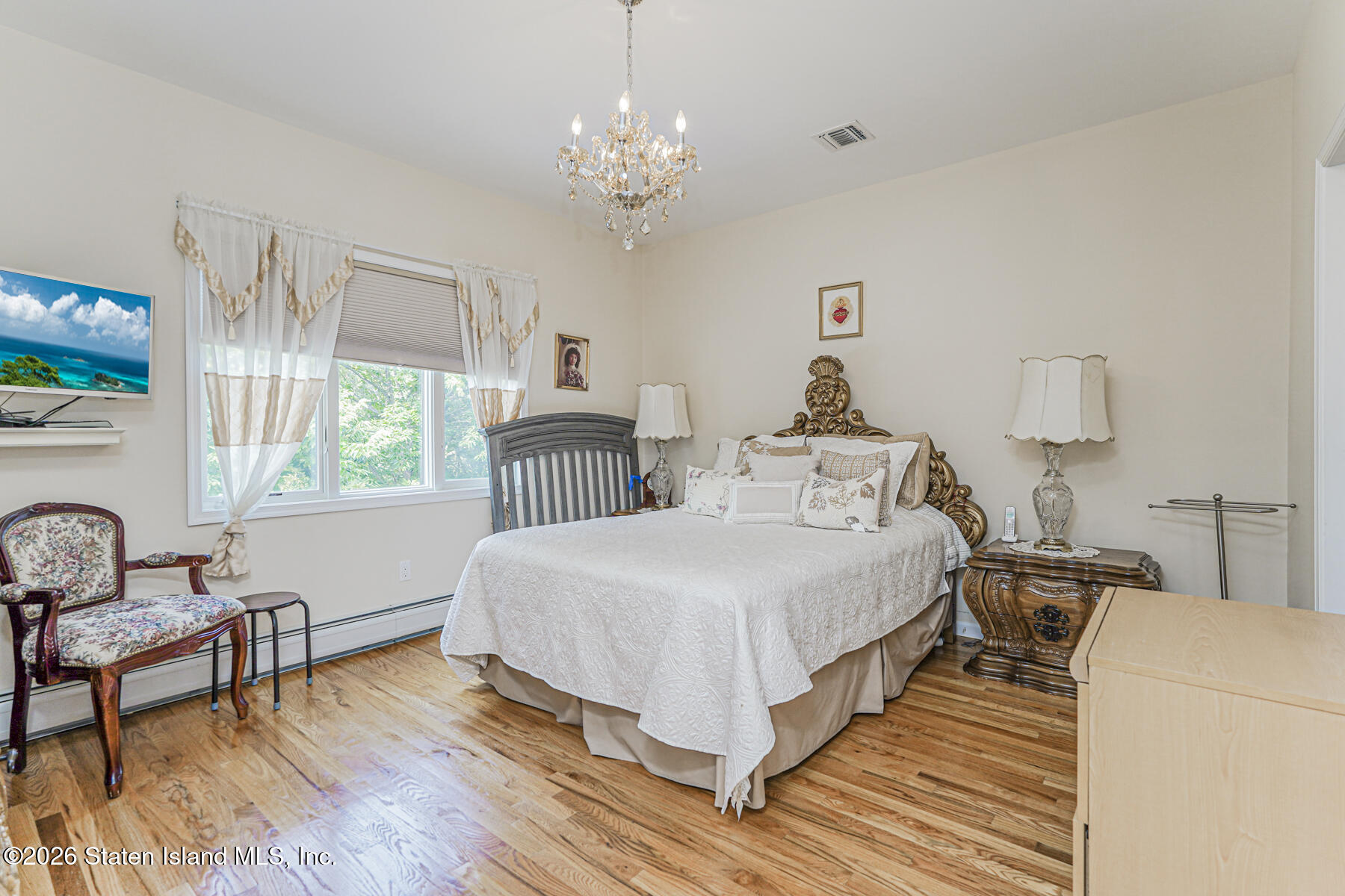 16 Allen Place Staten Island, NY 10312 - Photo 23 of 39 Bedroom