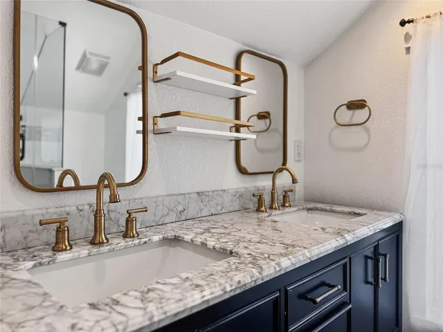 $2,500 | 1016 East Washington Avenue, Eustis, FL 32726