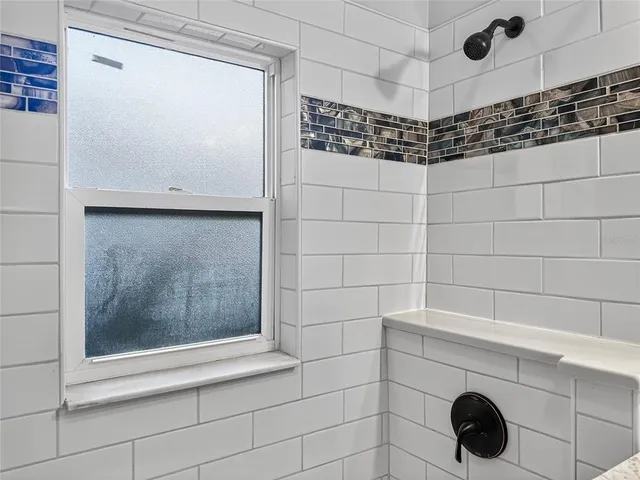 $2,500 | 1016 East Washington Avenue, Eustis, FL 32726