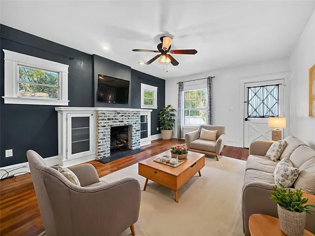 $2,500 | 1016 East Washington Avenue, Eustis, FL 32726